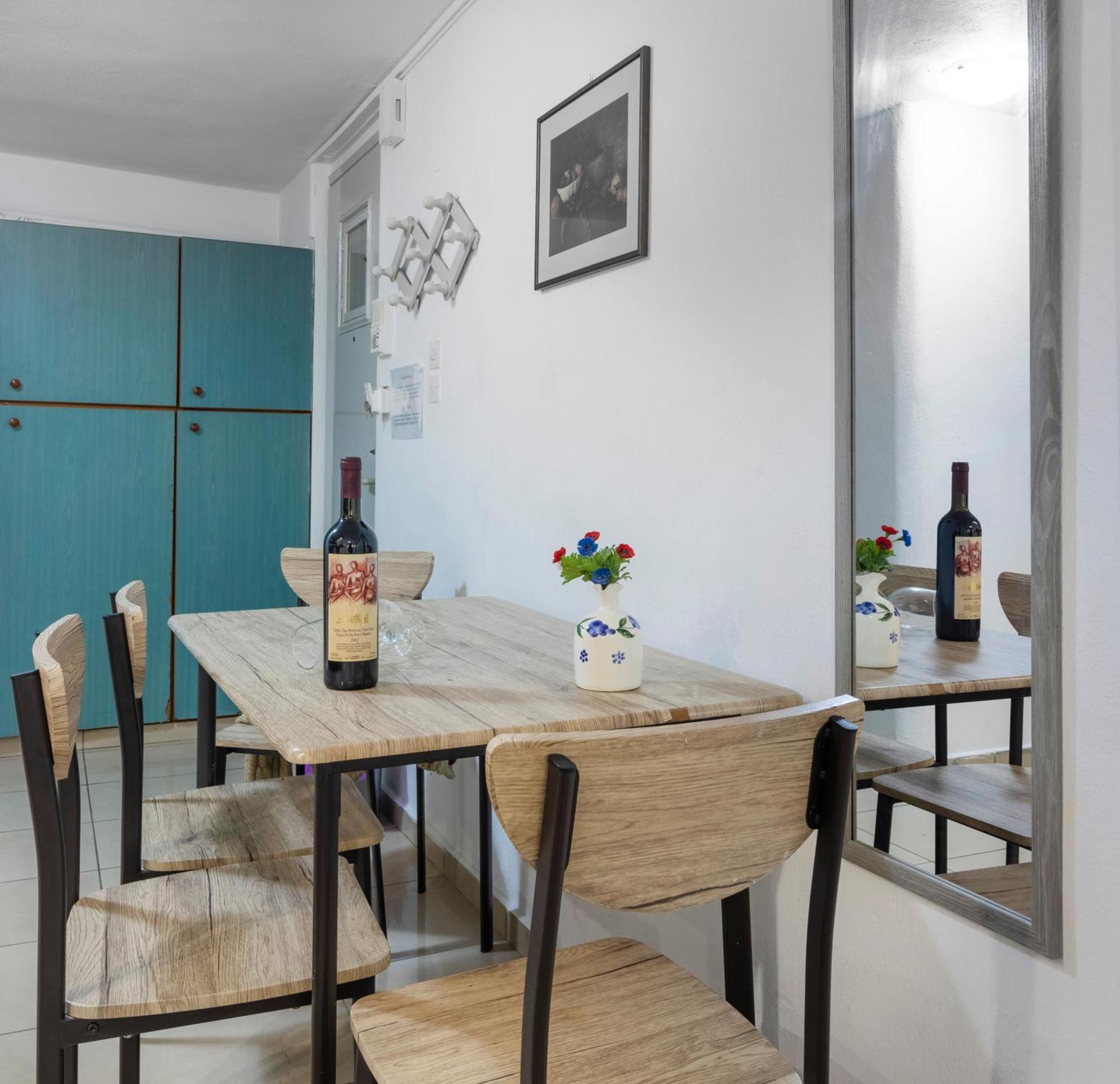 Central Studio In Downtown Ираклион Экстерьер фото